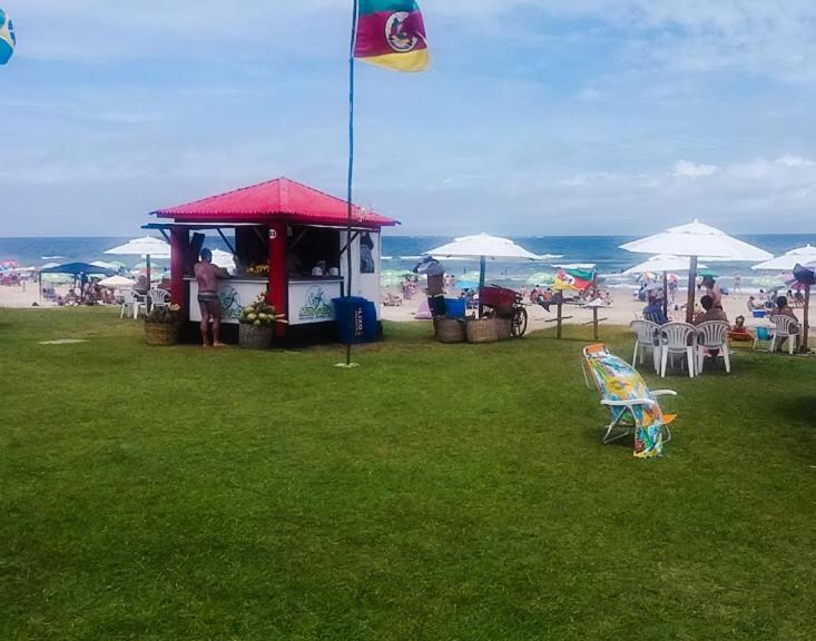 Kitnet S2 Em Torres-Rs - Na Mais Bela Praia Gaucha - Cozinha - Banheiro - Ar Condicionado - Tv Smart 32' - Wi-Fi - Estacionamento - Anfitria Superhost No Bnb Экстерьер фото